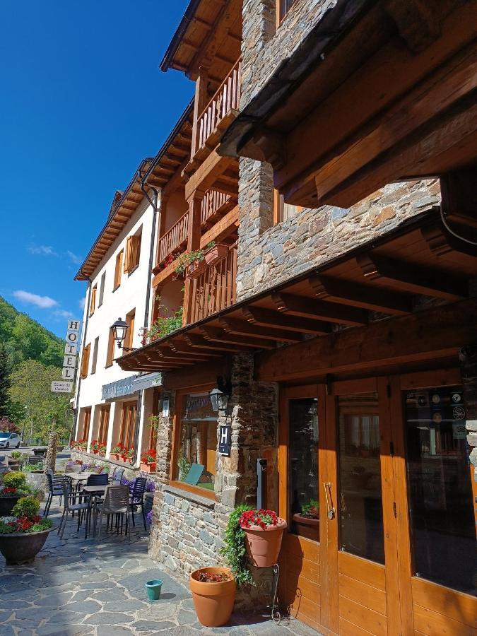 Hotel Llacs De Cardos Tavascan Buitenkant foto