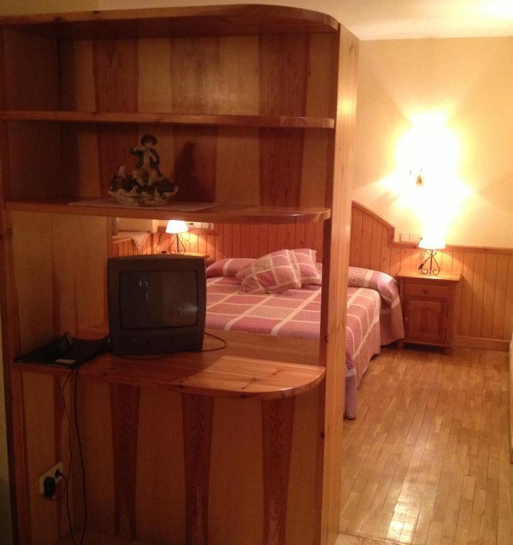 Hotel Llacs De Cardos Tavascan Buitenkant foto